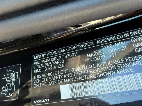 New 2026 Volvo XC60 B5 Plus w/ Protection Package Premier image 16