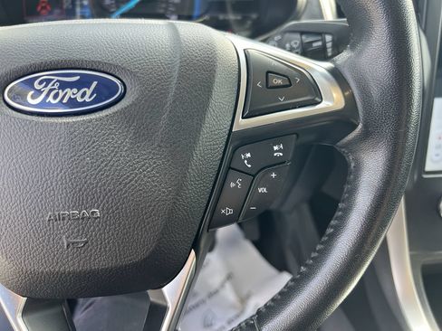 Used 2023 Ford Edge SEL AWD/4WD image 20