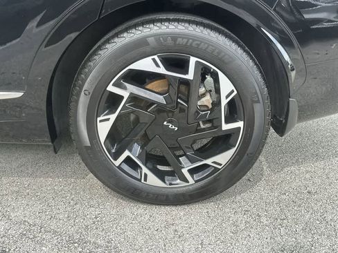 Certified 2025 Kia Sportage SX FWD image 10