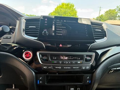Used 2023 Honda Passport Elite image 24