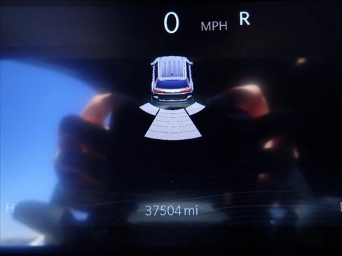 Used 2023 Jeep Grand Cherokee L Laredo AWD/4WD image 23