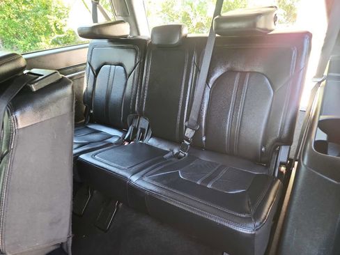 Used 2020 Ford Expedition Max Limited image 36