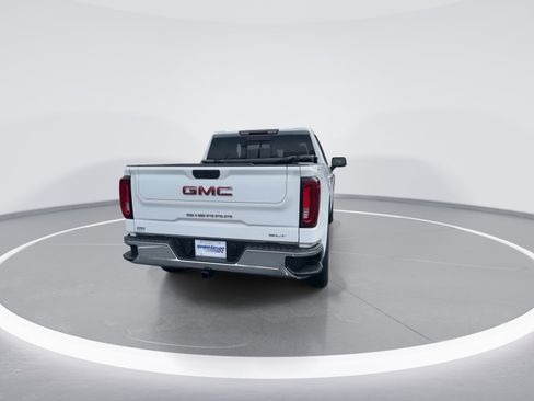 Used 2021 GMC Sierra 1500 SLT w/ SLT Convenience Package image 8