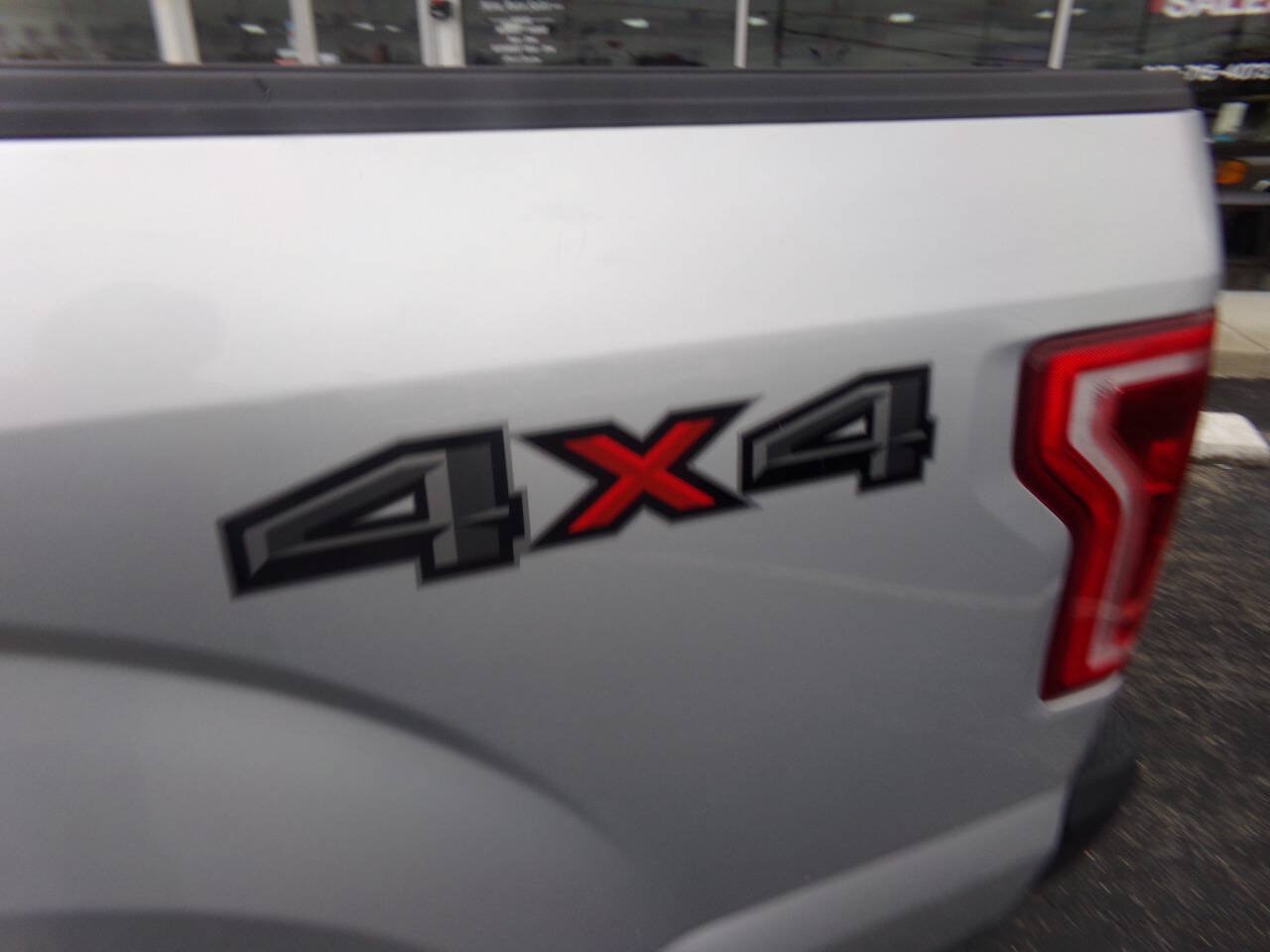 Used 2017 Ford F150 XL w/ XL Power Equipment Group AWD/4WD image 29