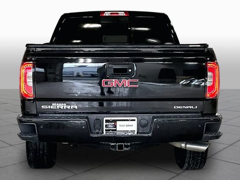 Used 2017 GMC Sierra 1500 Denali w/ Denali Ultimate Package AWD/4WD image 5