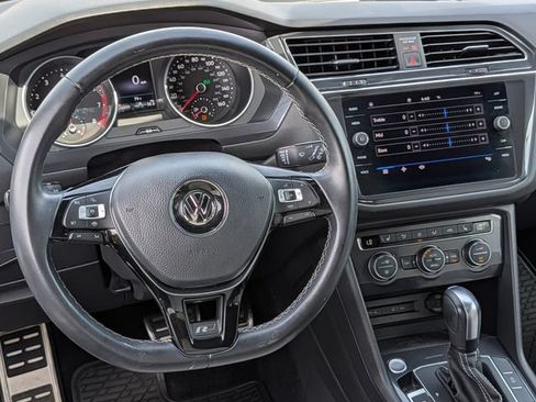 Used 2021 Volkswagen Tiguan SE R-Line FWD image 12