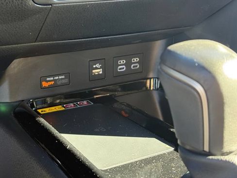Used 2025 Toyota Camry XSE FWD image 23