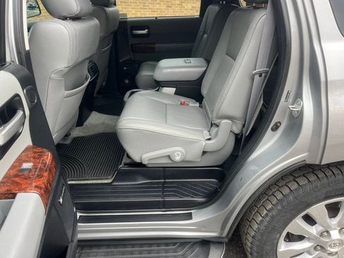 Used 2008 Toyota Sequoia Platinum image 24