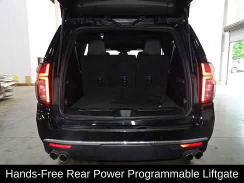 Used 2024 Chevrolet Suburban Premier image 14