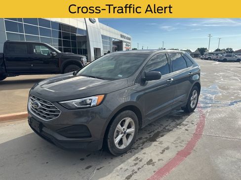 Used 2019 Ford Edge SE FWD image 1