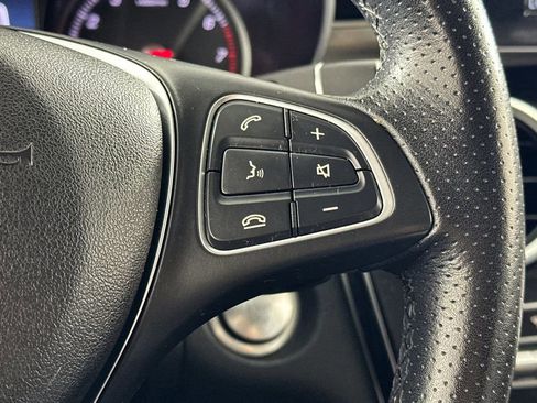 Certified 2019 Mercedes-Benz GLC 300 4MATIC image 30