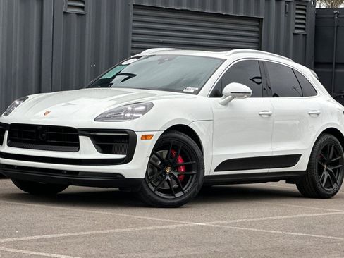 Used 2023 Porsche Macan S image 1