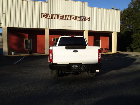 Used 2021 Ford F250 XL w/ STX Appearance Package image 4