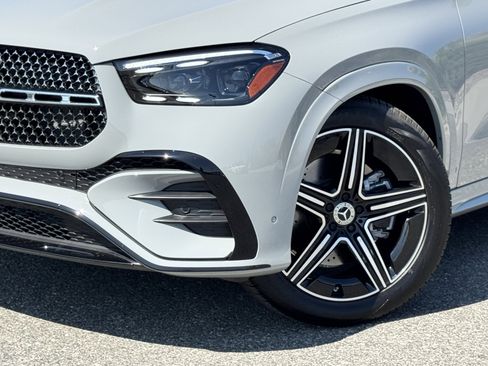 New 2025 Mercedes-Benz GLE 580 4MATIC image 4