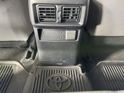 Used 2025 Toyota 4Runner TRD Off-Road AWD/4WD image 13