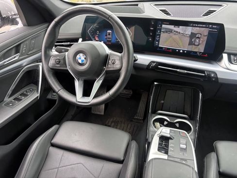 Used 2025 BMW X1 xDrive28i image 31