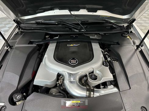 Used 2008 Cadillac STS V RWD image 50