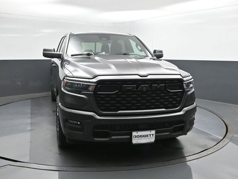 New 2026 RAM 1500 Express image 17
