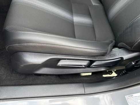 Certified 2025 Honda Civic Sport image 11