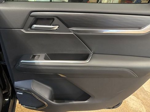 New 2026 GMC Acadia Elevation w/ LPO, Floor Liner Package AWD/4WD image 25
