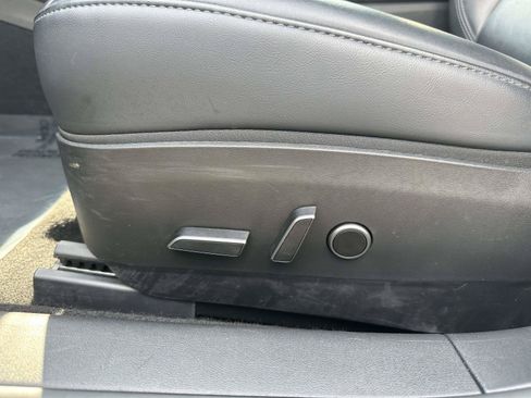 Used 2023 Tesla Model 3 Standard Range RWD image 16