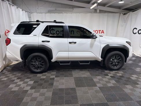 Used 2025 Toyota 4Runner SR5 image 8