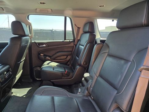 Used 2019 Chevrolet Tahoe LT image 11