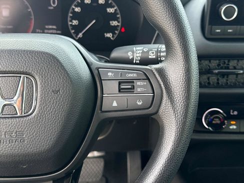 Certified 2023 Honda HR-V LX image 28