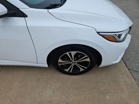 Used 2022 Nissan Sentra SV image 10