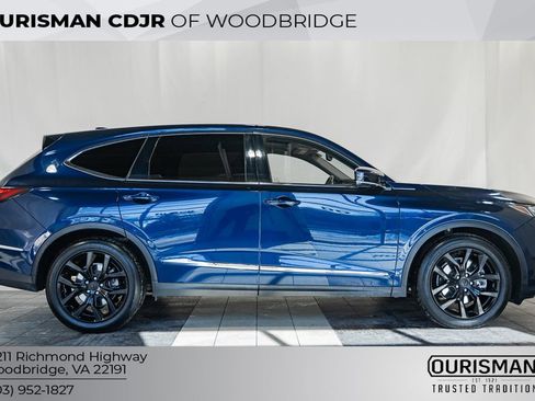 Used 2022 Acura MDX Technology image 3