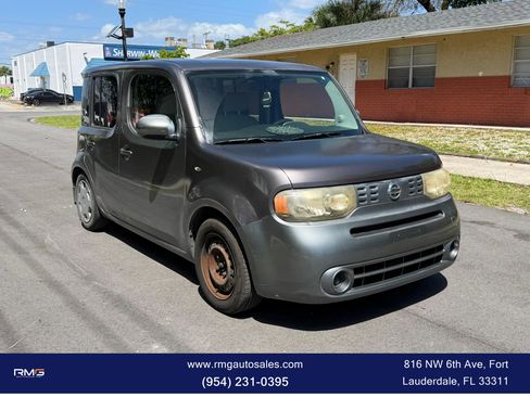 Used 2012 Nissan Cube 1.8 S w/ Interior Illumination Pkg image 4