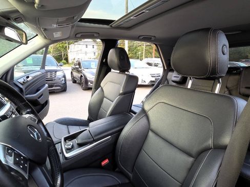 Used 2015 Mercedes-Benz ML 350 4MATIC image 29
