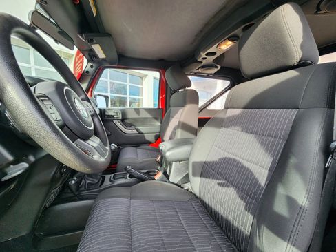 Used 2012 Jeep Wrangler Sport image 21