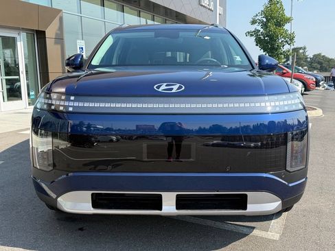 Certified 2026 Hyundai Ioniq 9 SE AWD/4WD image 8
