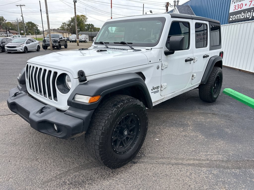 Used 2019 Jeep Wrangler Unlimited Sport S AWD/4WD image 3