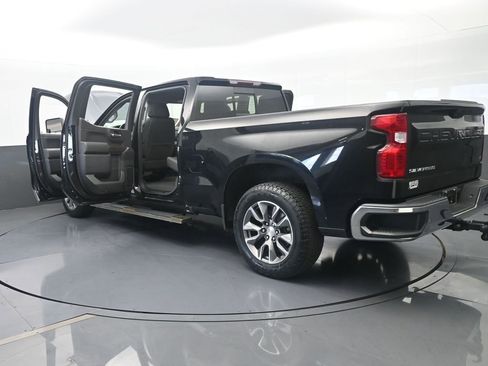 Used 2021 Chevrolet Silverado 1500 LT w/ Convenience Package II RWD image 75