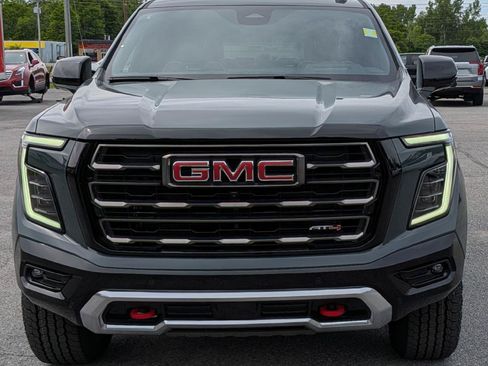 New 2026 GMC Yukon AT4 Ultimate AWD/4WD image 2