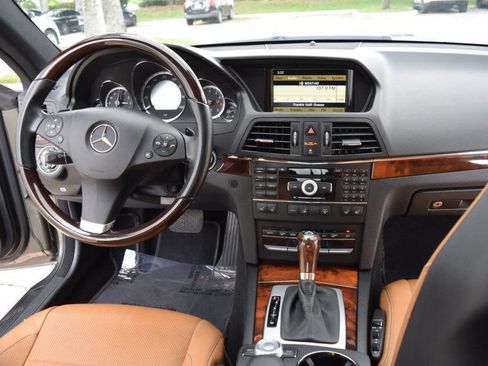 Used 2010 Mercedes-Benz E 550 Coupe image 56