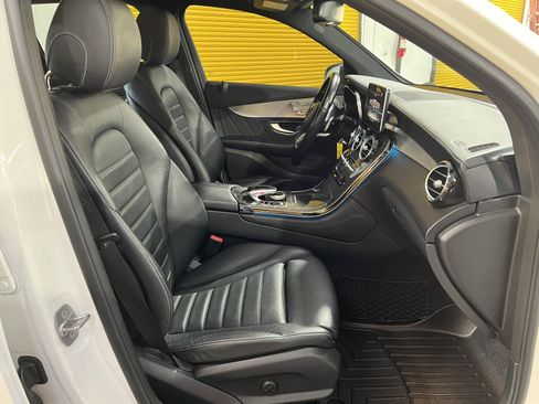 Used 2017 Mercedes-Benz GLC 43 AMG 4MATIC image 16