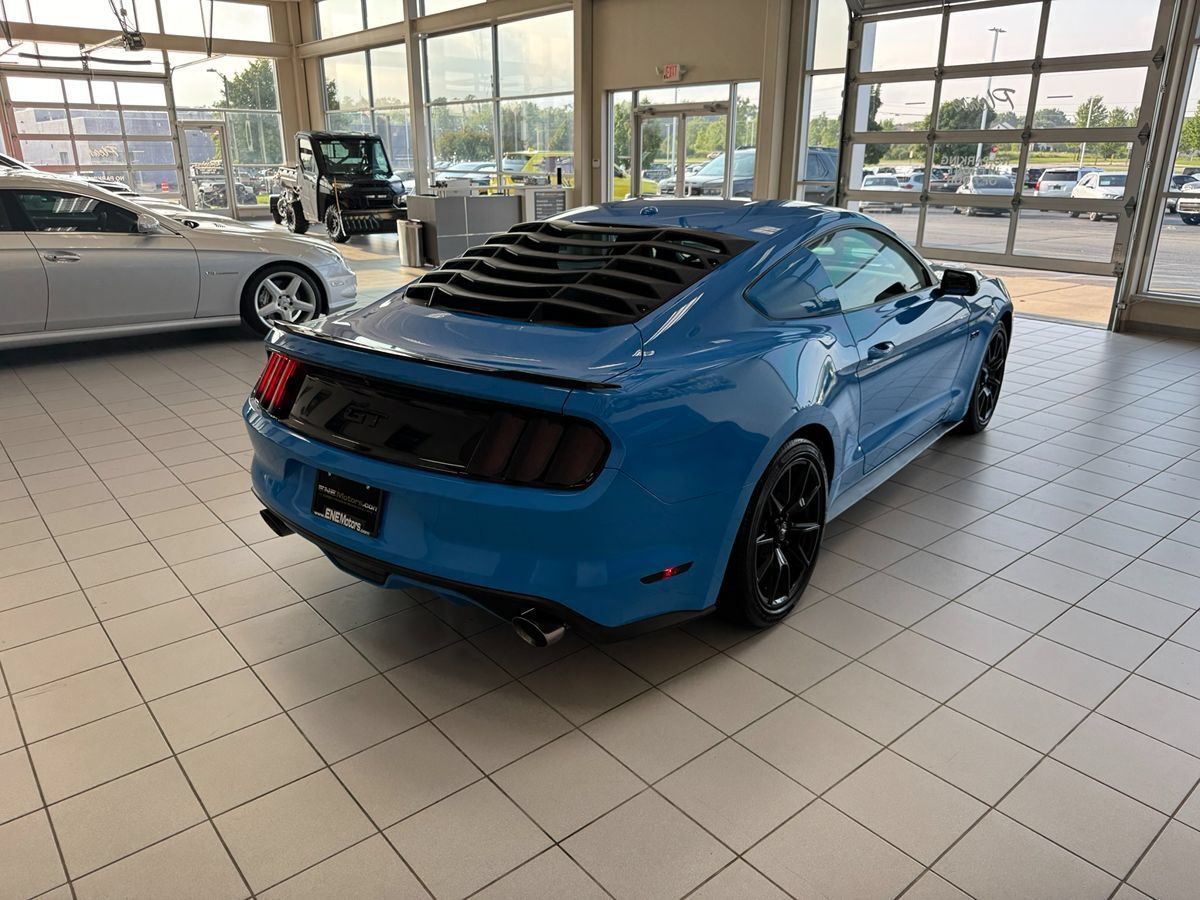 Used 2017 Ford Mustang GT Premium w/ Black Accent Package RWD image 55