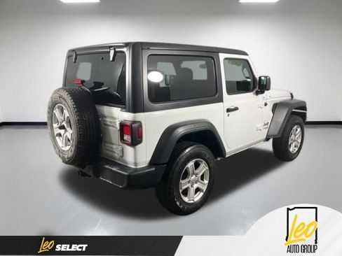 Used 2021 Jeep Wrangler Sport AWD/4WD image 6