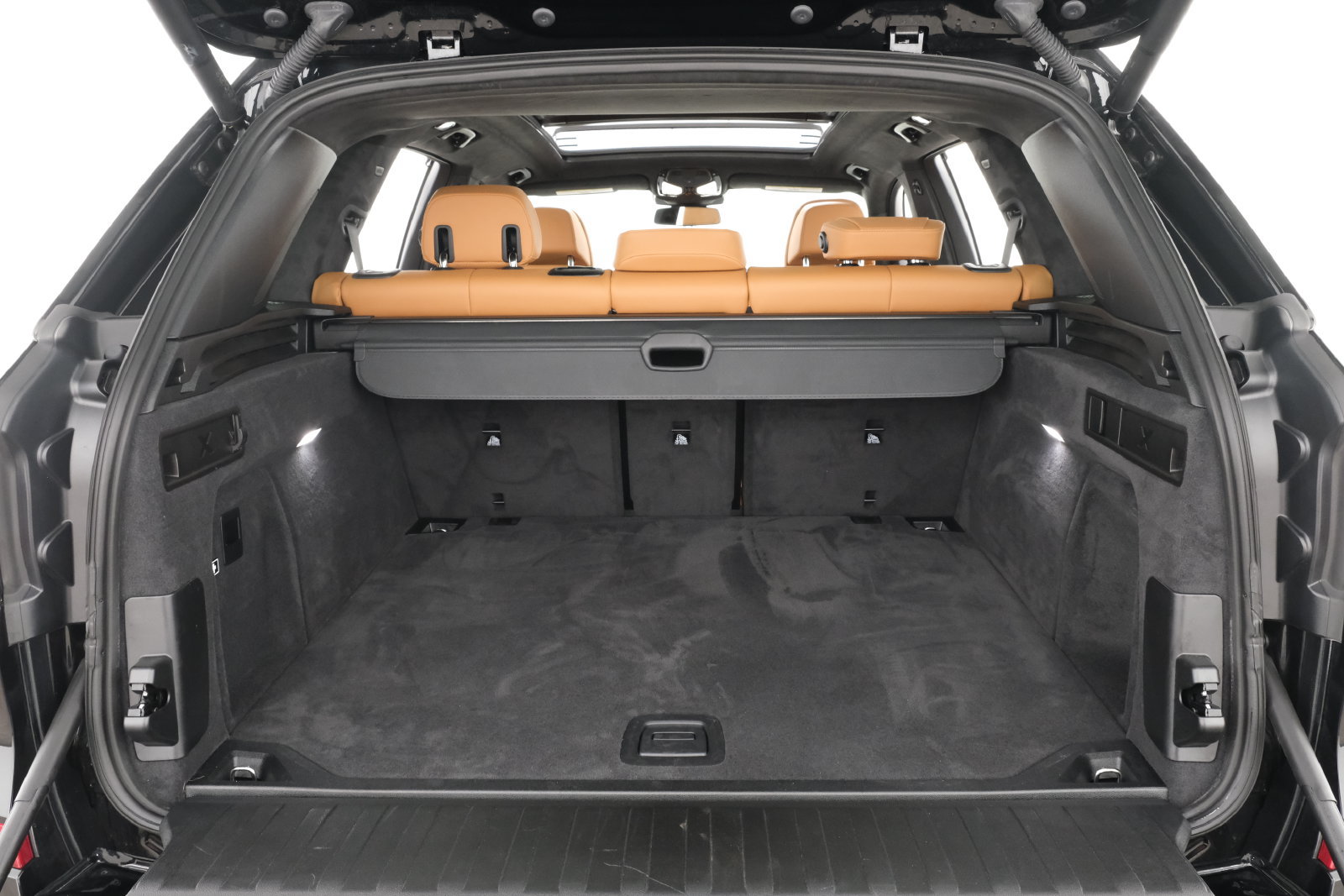 Used 2026 BMW X5 M60i AWD/4WD image 39