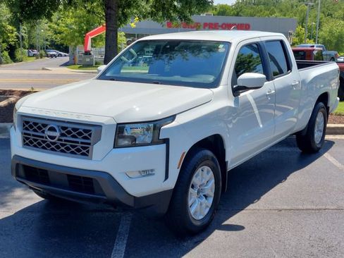 Used 2024 Nissan Frontier SV w/ Technology Package AWD/4WD image 44