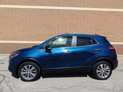 Used 2019 Buick Encore Preferred w/ Safety Package AWD/4WD image 5