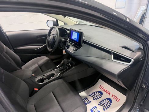 Certified 2024 Toyota Corolla LE AWD/4WD image 11