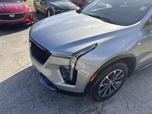 Used 2025 Cadillac XT4 Sport w/ LPO, Floor Liner Package image 10