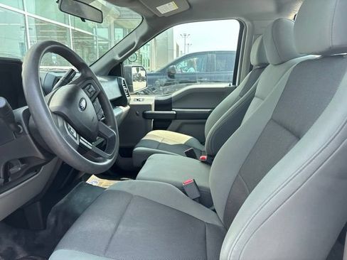 Used 2016 Ford F150 XL w/ Equipment Group 101A Mid RWD image 9