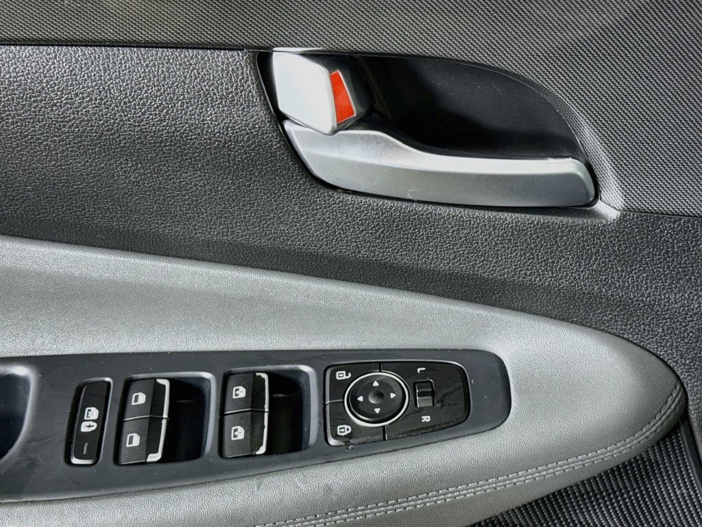 Certified 2021 Hyundai Santa Fe SEL AWD/4WD image 23