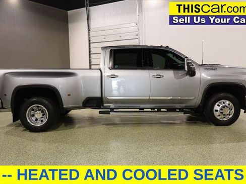 Used 2024 Chevrolet Silverado 3500 High Country w/ High Country Premium Package image 8