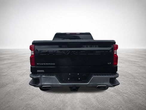 Used 2022 Chevrolet Silverado 1500 LT w/ Z71 Off-Road Package AWD/4WD image 7